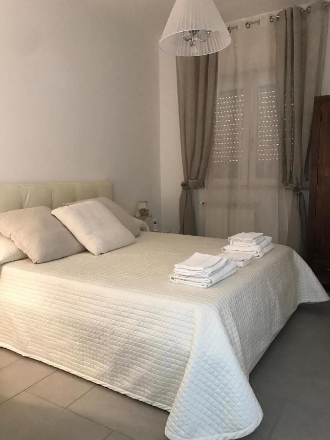Holiday & House - Imparato Vacanze Prestige モンデッロ エクステリア 写真