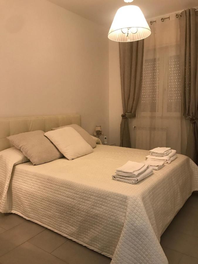 Holiday & House - Imparato Vacanze Prestige モンデッロ エクステリア 写真